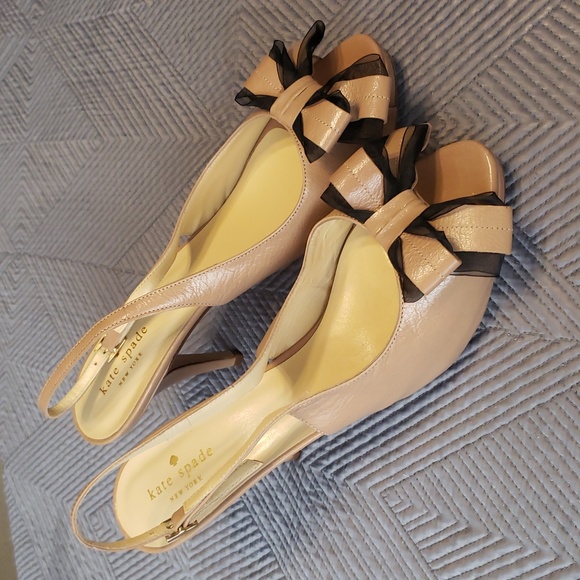 kate spade Shoes - kate spade size 10 tan and black heels